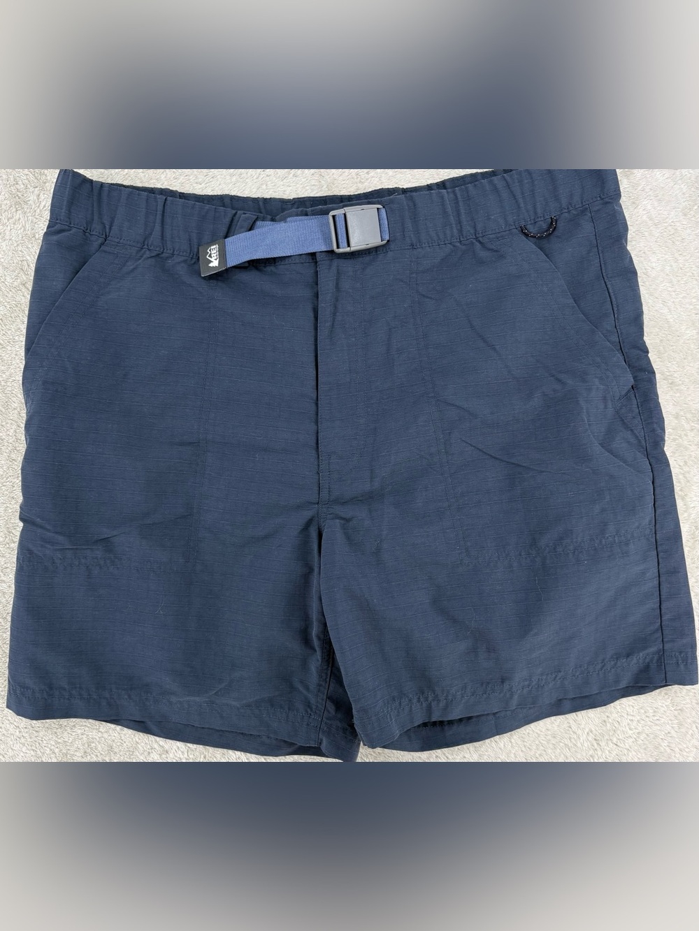REI Co-op Men's Large Navy Trail Shorts Belted Outdoor Hiking Performance Shorts
